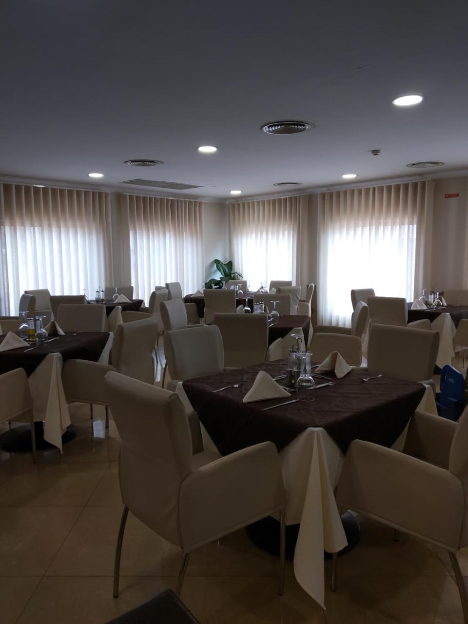 Malaika Hotel Bissau Екстериор снимка