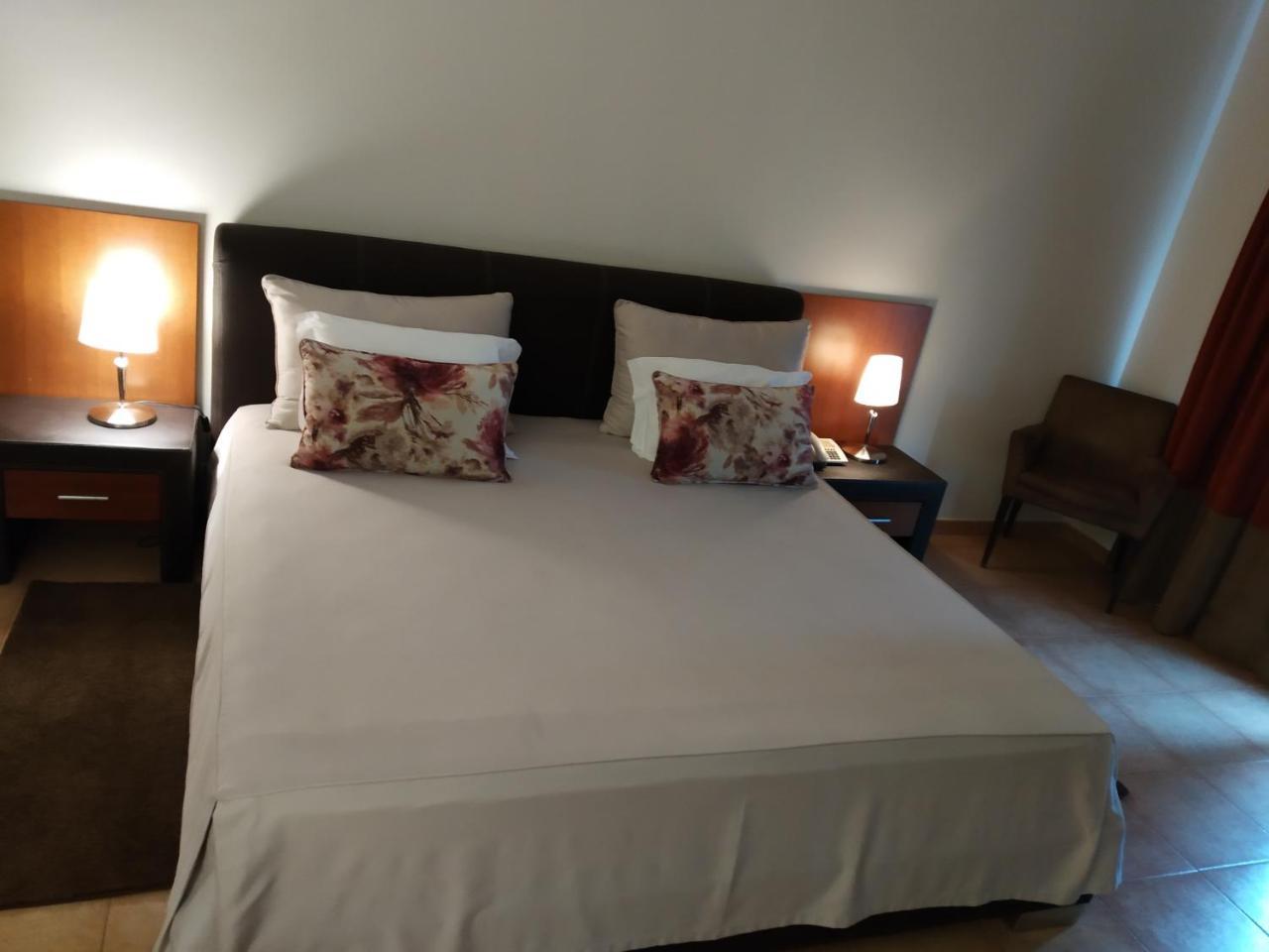Malaika Hotel Bissau Екстериор снимка